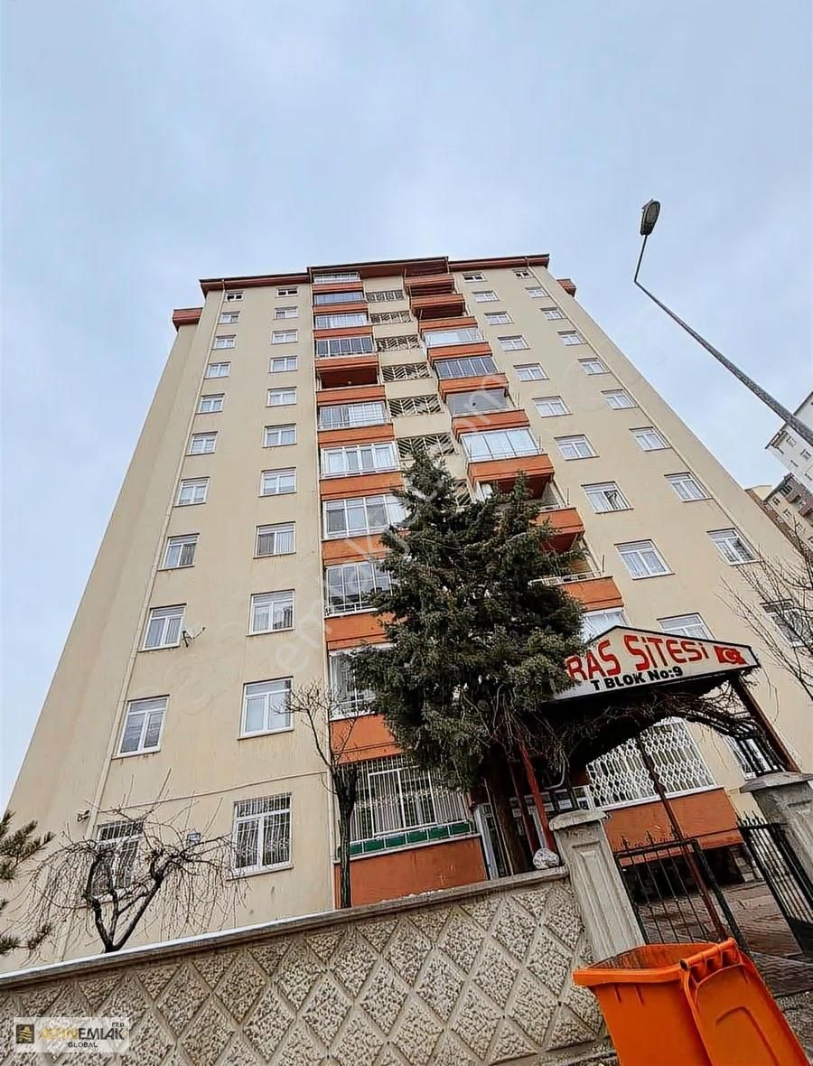 Turgutreis Eras Sitesinde Geniş 3+1 Daire