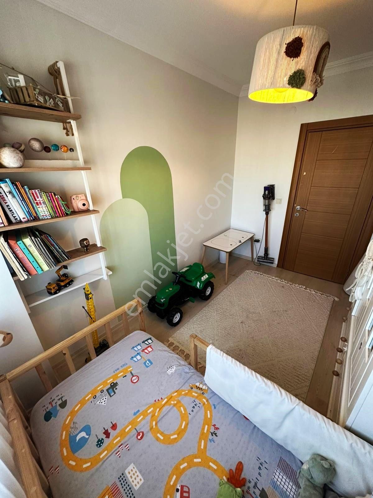 Mertcan Dan Yakacık Meydana Yürüme Manzaralı 3+1 Lüks Daire - Görsel 8