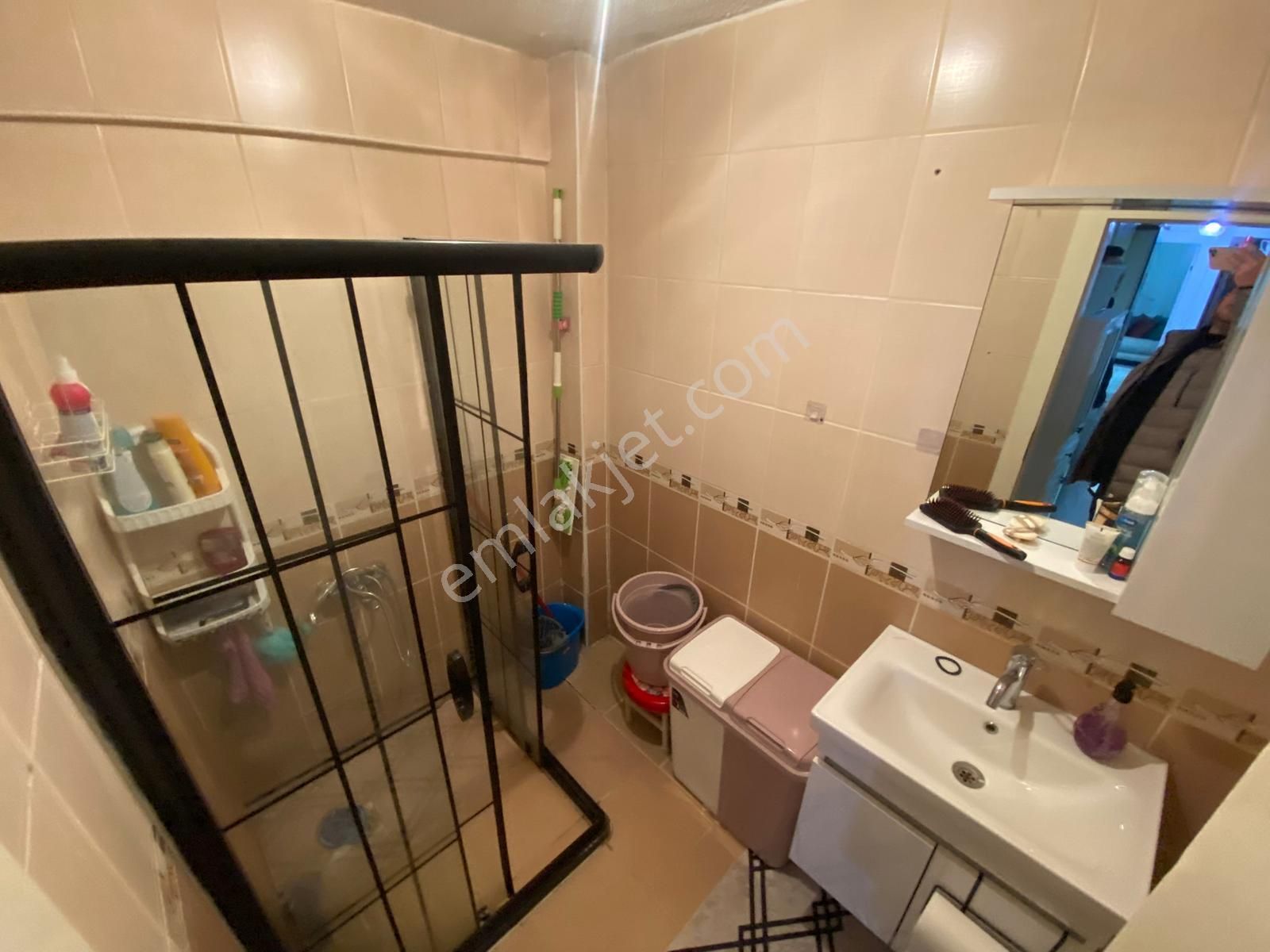 Sincan Ahievran'da Cadde Üzeri Ön Cephe Arakatta Emsalsiz Asansörlü Daire - Görsel 16