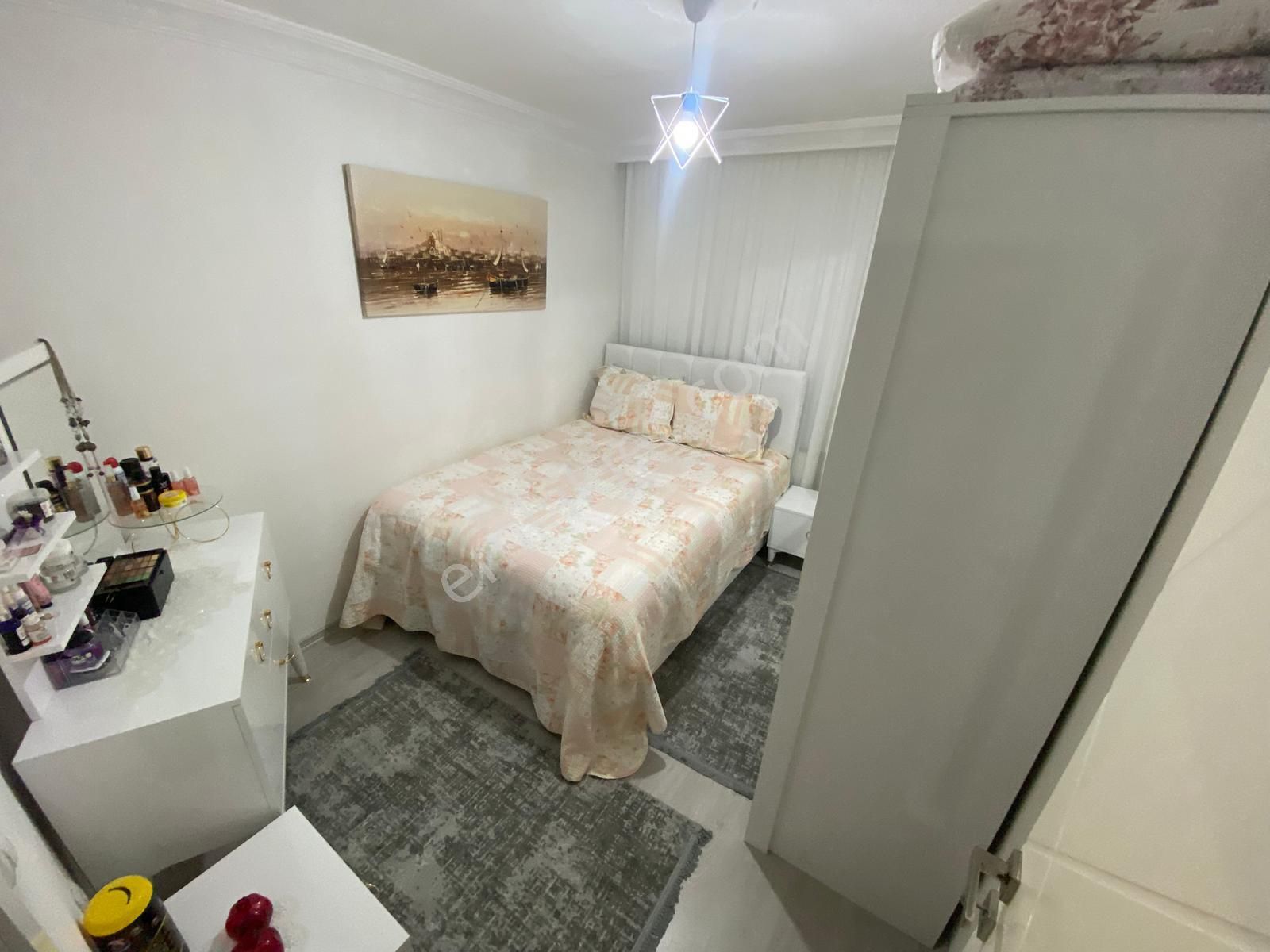 Sincan Ahievran'da Cadde Üzeri Ön Cephe Arakatta Emsalsiz Asansörlü Daire - Görsel 26