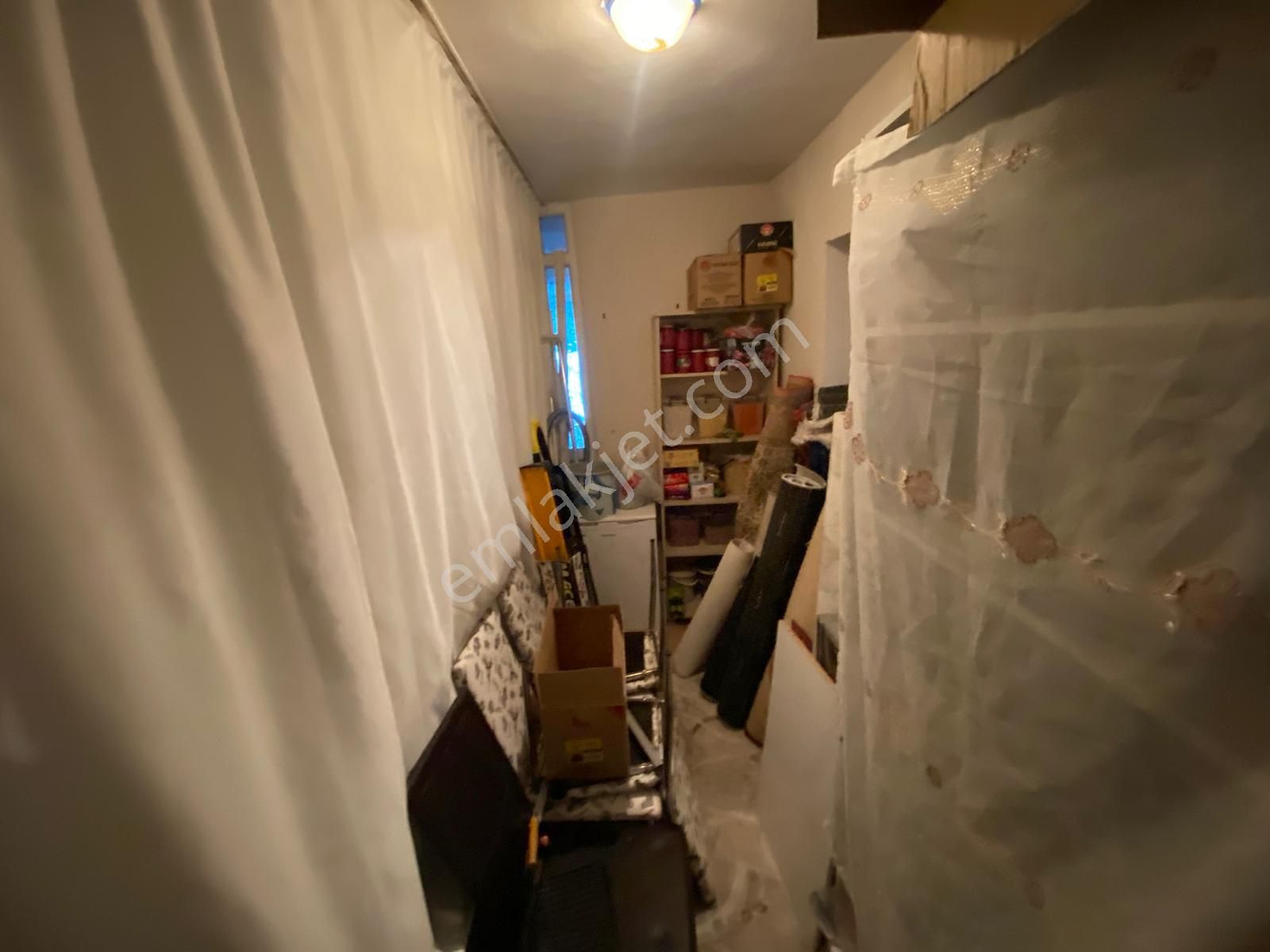 Sincan Ahievran'da Cadde Üzeri Ön Cephe Arakatta Emsalsiz Asansörlü Daire - Görsel 27