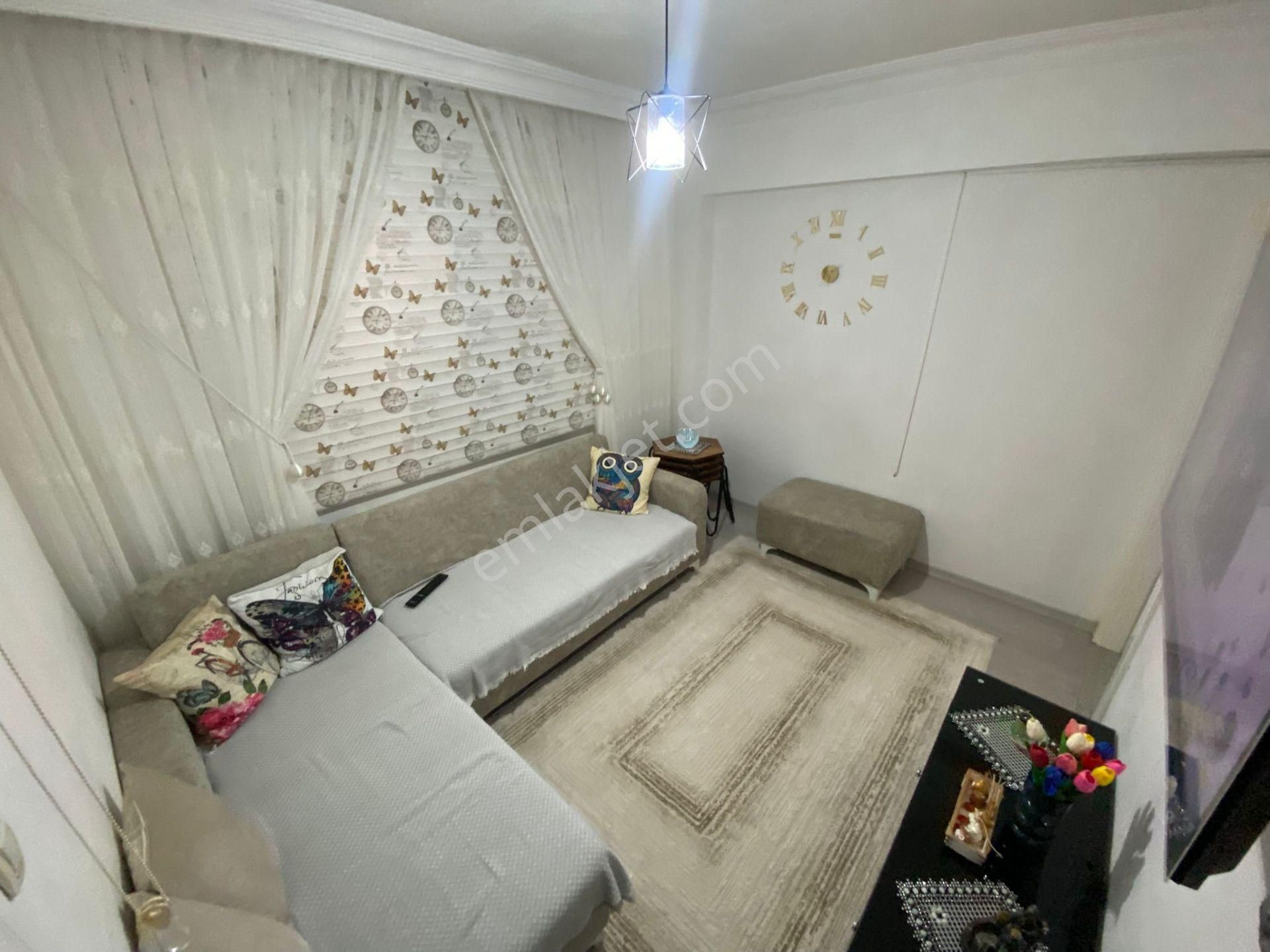 Sincan Ahievran'da Cadde Üzeri Ön Cephe Arakatta Emsalsiz Asansörlü Daire - Görsel 25