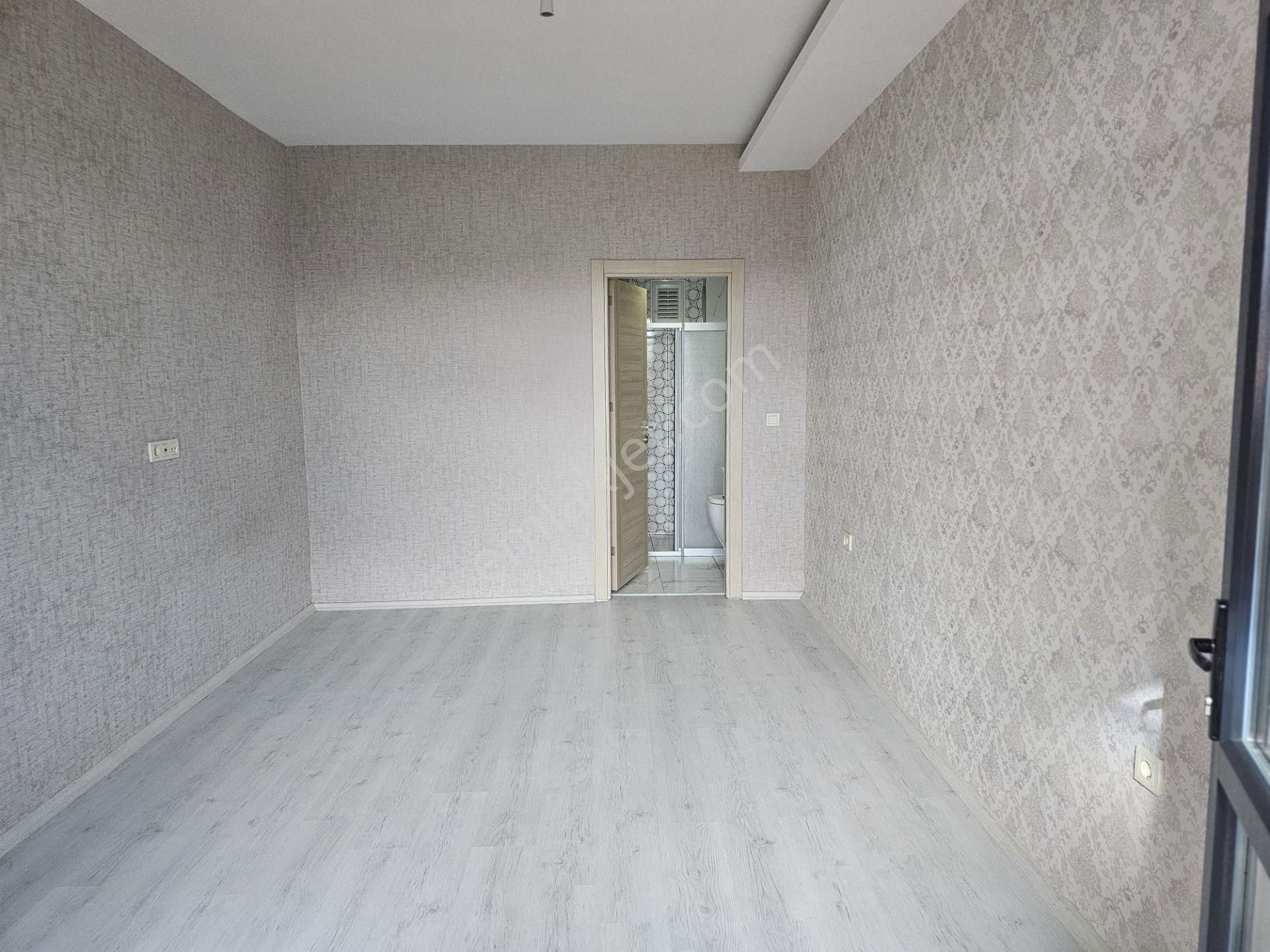 Kiracılı 4+1 2.kat Daire Bahçeşehir Meram - Görsel 23