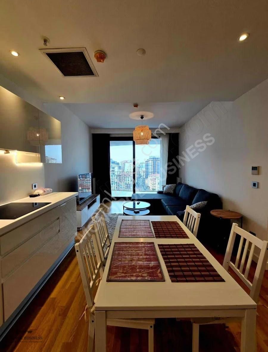 Blue Lake'de Göl Manzaralı, Eşyalı 1+1 Lüks Daire - Görsel 7