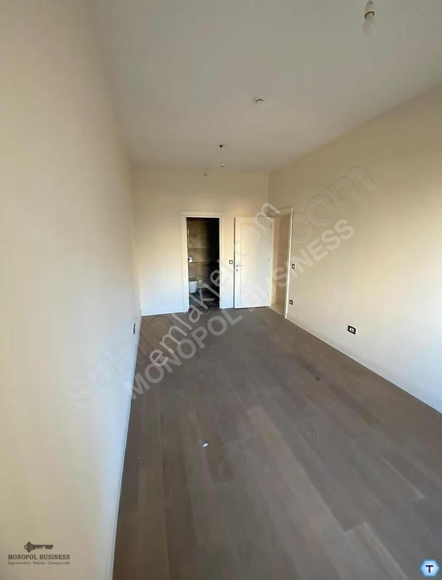 Via Port Venezia'da 3+1, 120m² Kiralık Daire - Görsel 5