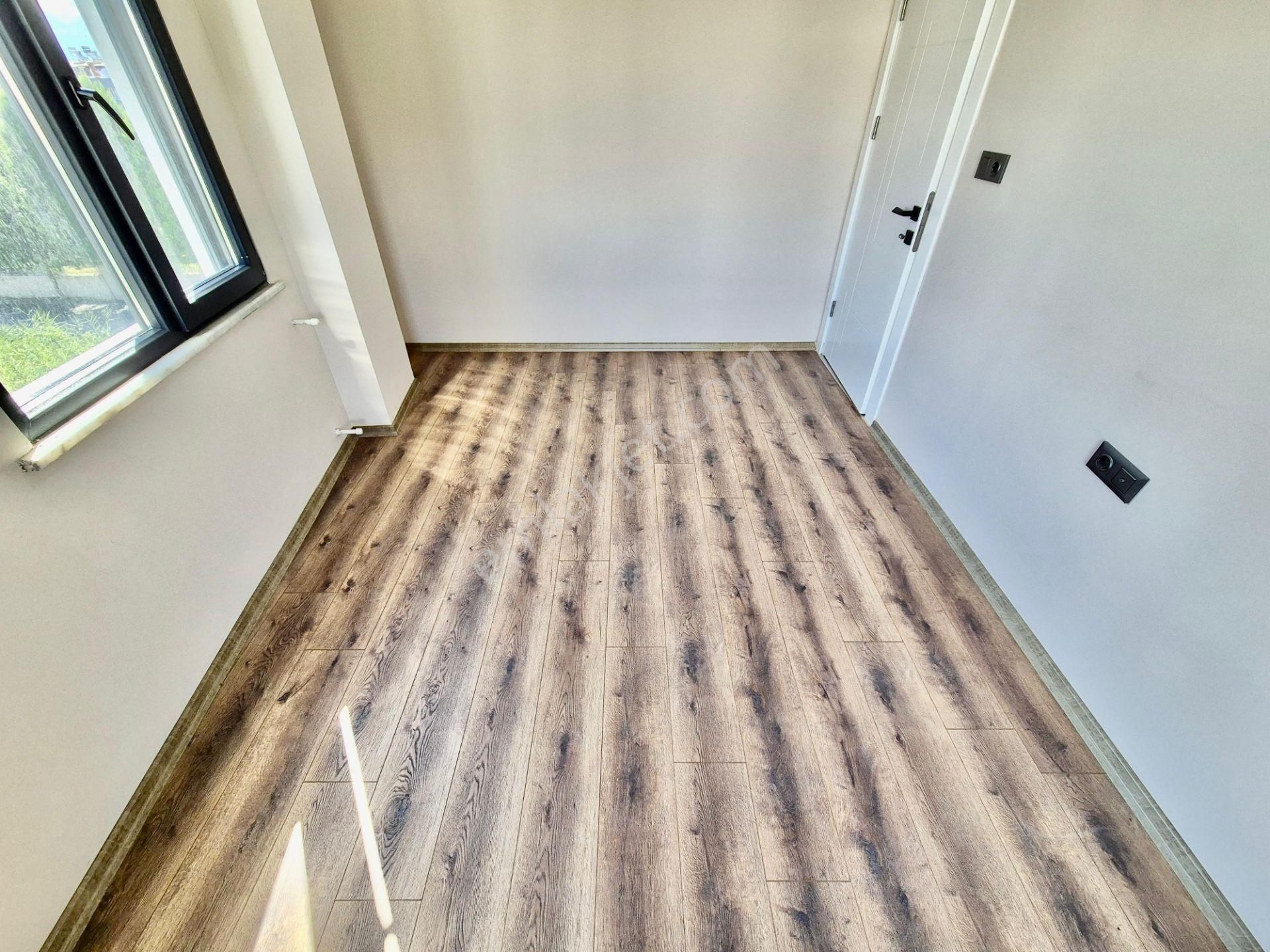 ▓karabuluttan▓akçay'ın En Prestijli Noktasında & Lüx Sıfır 4+1 Satılık Villa - Görsel 18