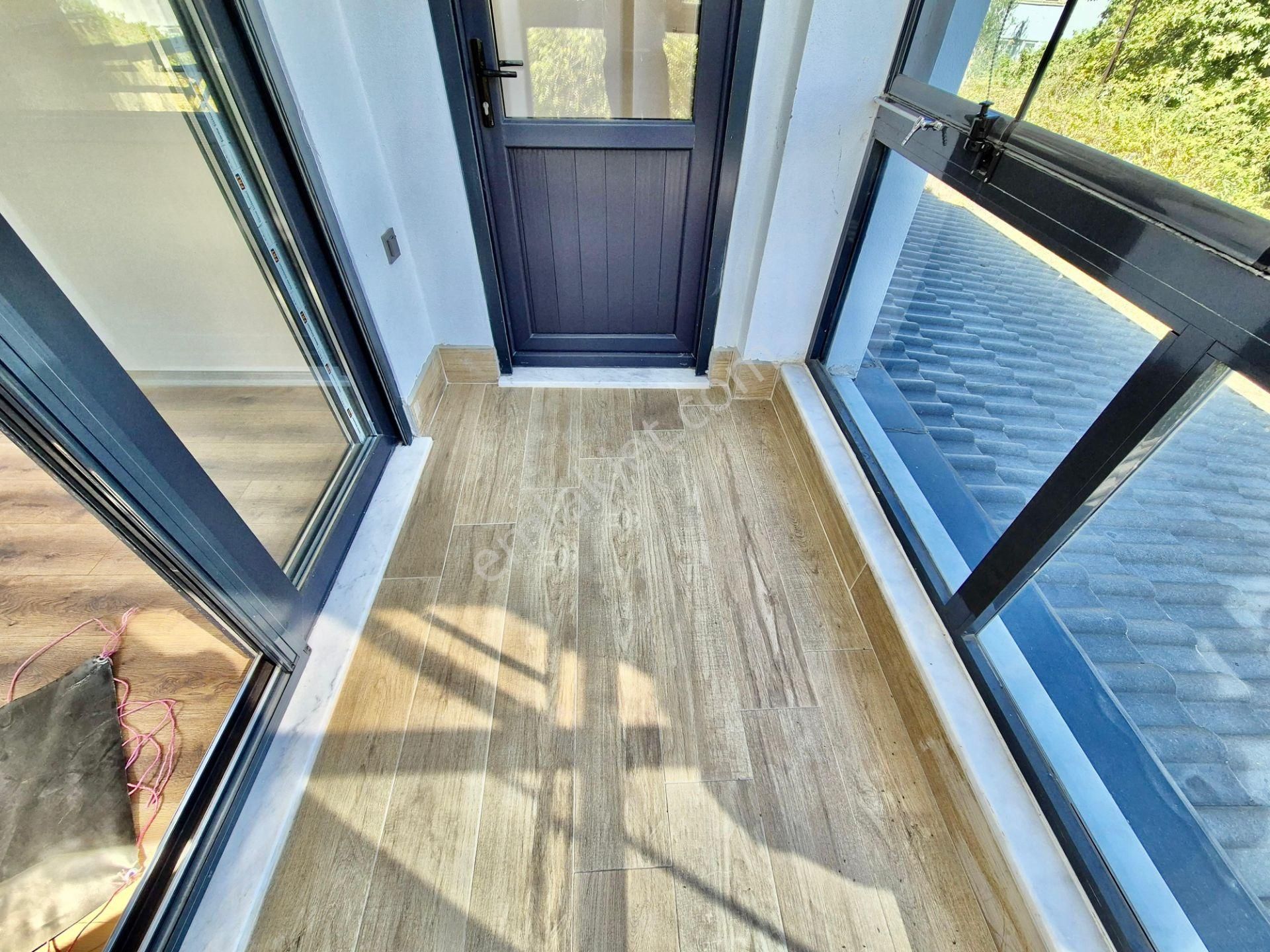 ▓karabuluttan▓akçay'ın En Prestijli Noktasında & Lüx Sıfır 4+1 Satılık Villa - Görsel 24