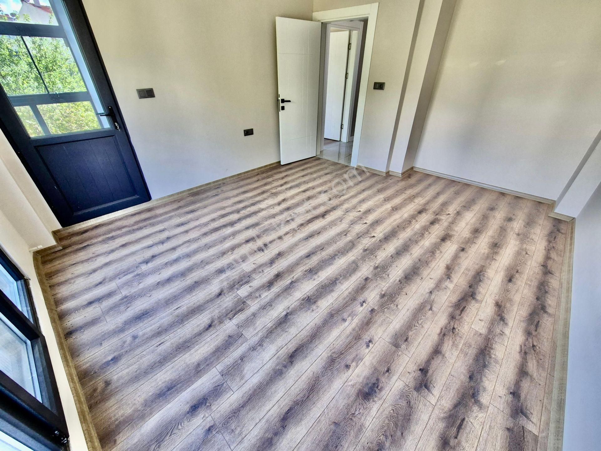 ▓karabuluttan▓akçay'ın En Prestijli Noktasında & Lüx Sıfır 4+1 Satılık Villa - Görsel 28