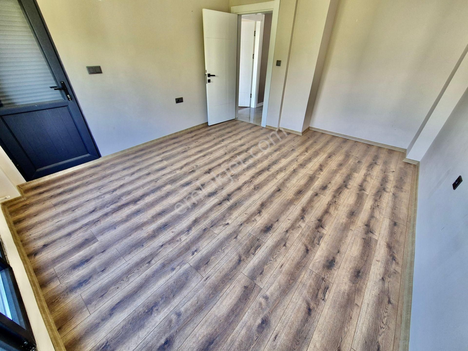 ▓karabuluttan▓akçay'ın En Prestijli Noktasında & Lüx Sıfır 4+1 Satılık Villa - Görsel 14