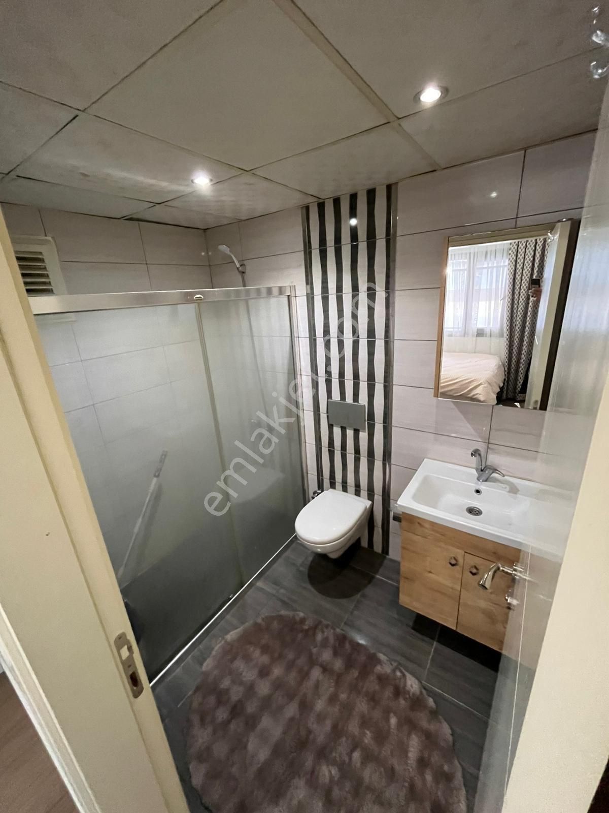 Özmecaz'dan Asmalıevler'de Üniversite Mevki 1+1 60m2 Arakat Balkonlu Full Eşyalı Lüks Apart - Görsel 6