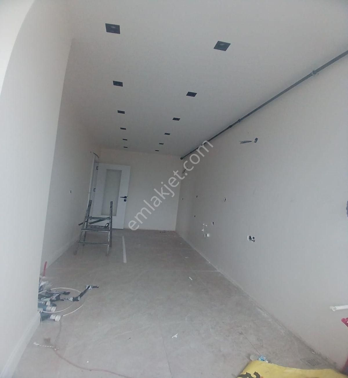 Avcılar Merkez Reşitpaşa Cad.cephe 3+1 Sıfır Ara Kat Daire - Görsel 16