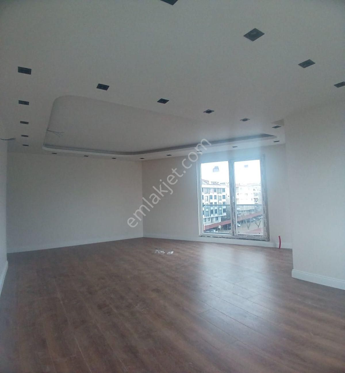 Avcılar Merkez Reşitpaşa Cad.cephe 3+1 Sıfır Ara Kat Daire - Görsel 3