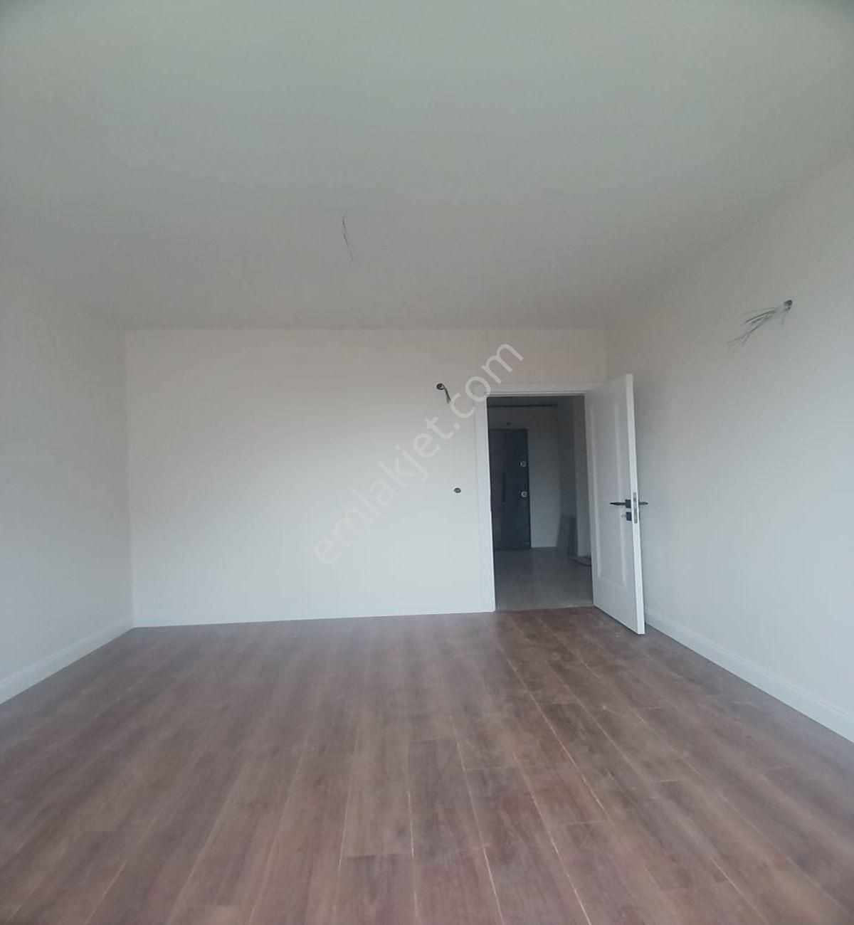 Avcılar Merkez Reşitpaşa Cad.cephe 3+1 Sıfır Ara Kat Daire - Görsel 2