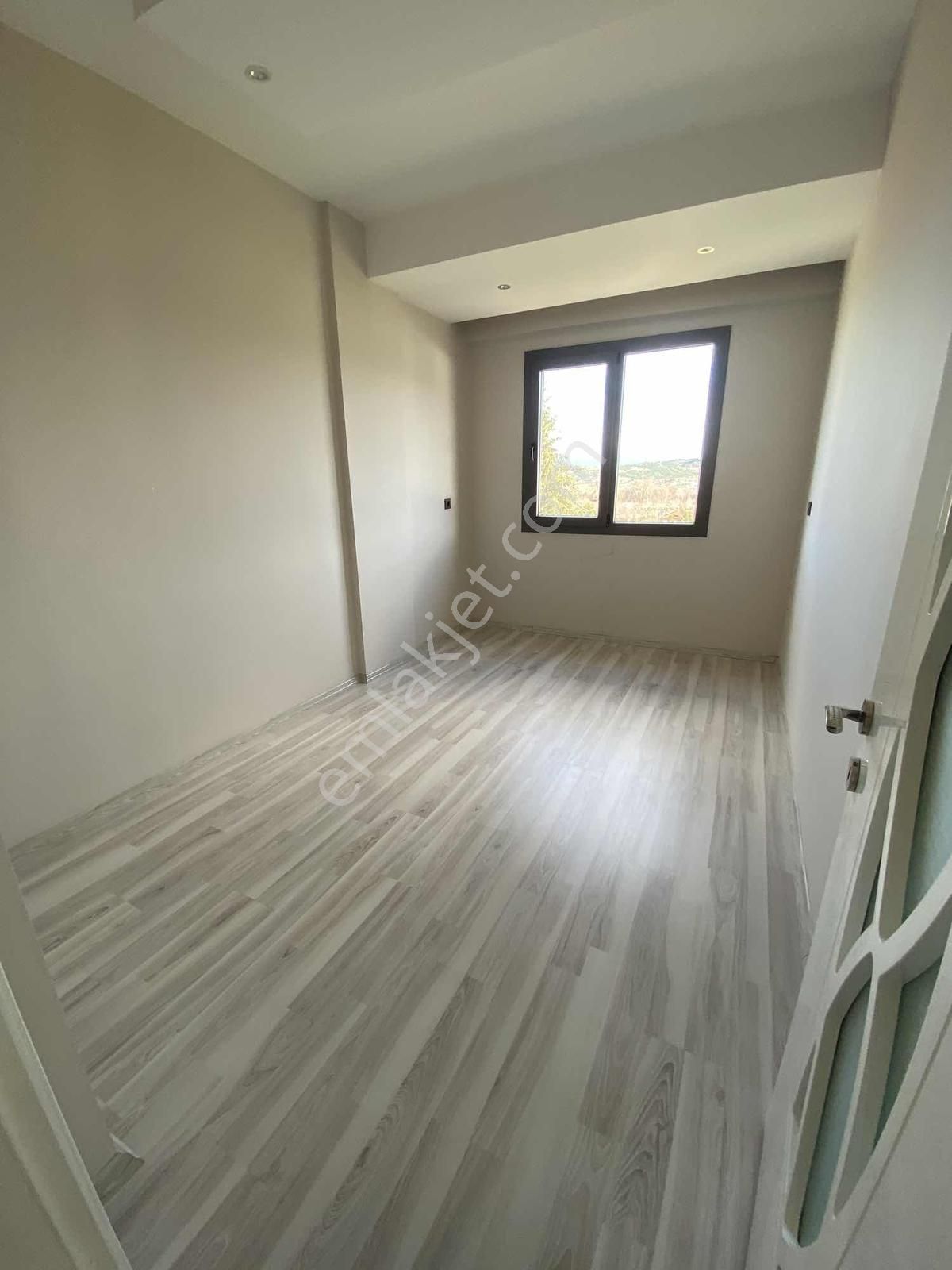 Bağbaşı Eskiyol Yakını 2+1 105m2 Arakat Manzaralı Fırsat Daire - Görsel 12