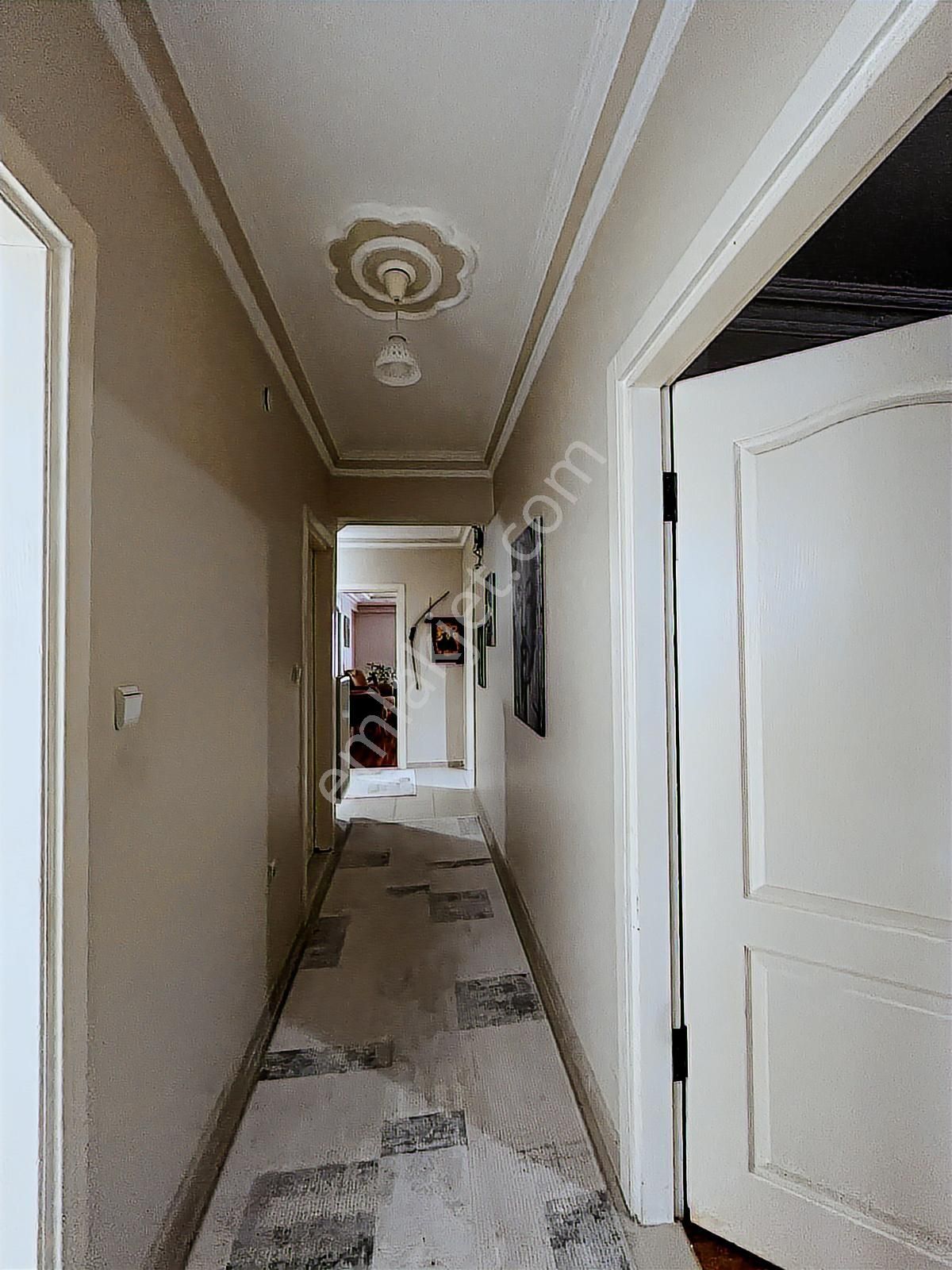 Mimarsinan' Da Geniş Kullanımlı Alt Üst Ayrı Girişli Dubleks - Görsel 27