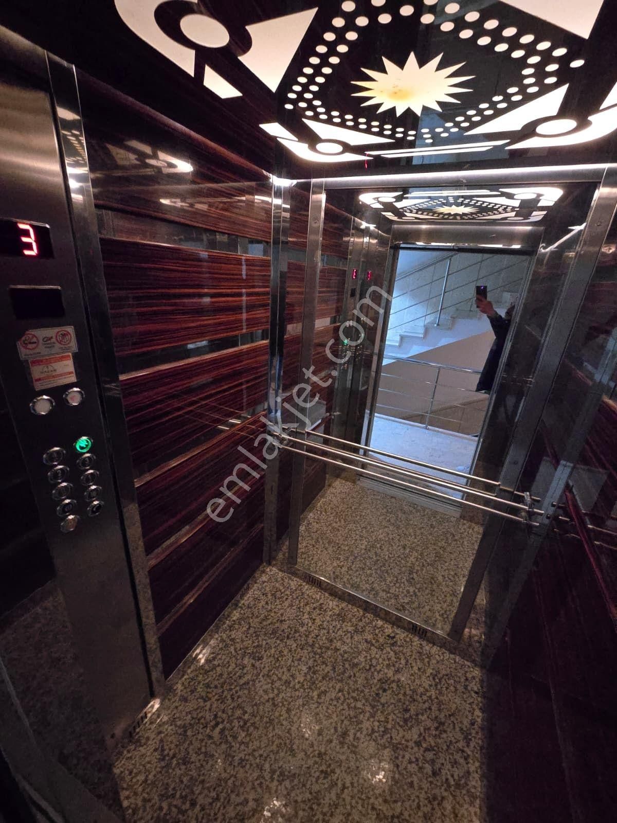 Sincan Pınarbaşı Mah.'de Satılık 3+1 Asansörlü 3+1 Genç Daire - Görsel 24