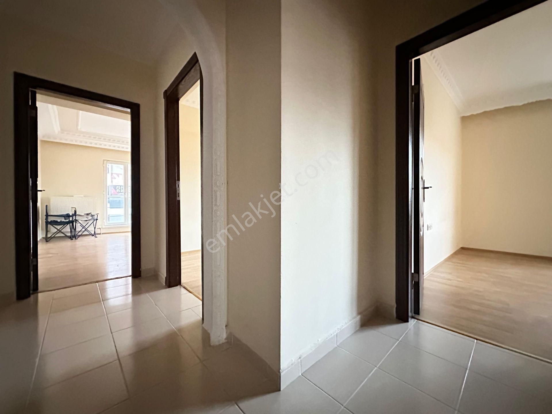 Pursaklar Mehmet Zengin Emlak'tan Fatih Mah. Çift Banyolu 2.kat 3+1 Yapılı Daire - Görsel 23