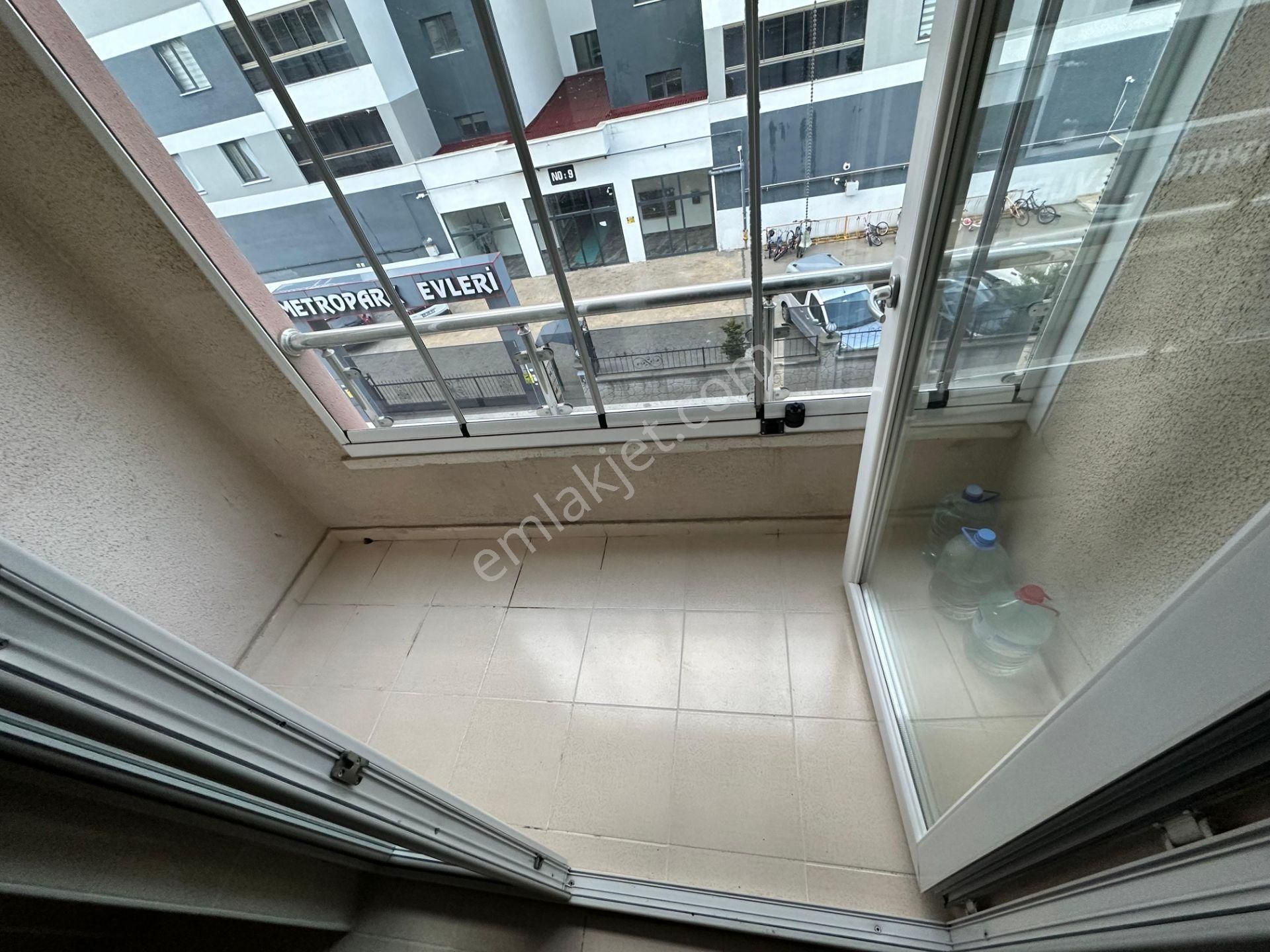 Pursaklar Mehmet Zengin Emlak'tan Fatih Mah. Çift Banyolu 2.kat 3+1 Yapılı Daire - Görsel 39