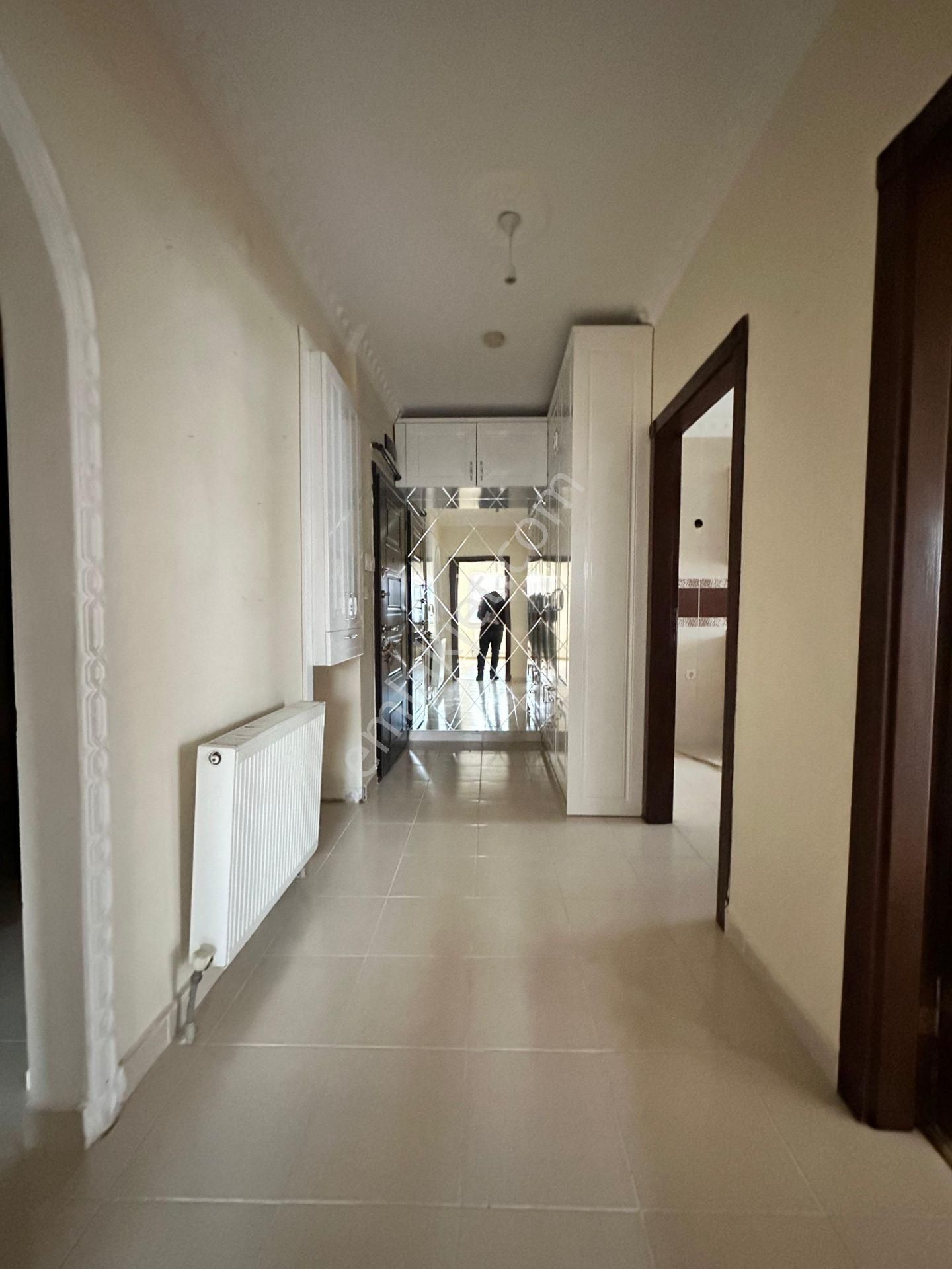 Pursaklar Mehmet Zengin Emlak'tan Fatih Mah. Çift Banyolu 2.kat 3+1 Yapılı Daire - Görsel 30