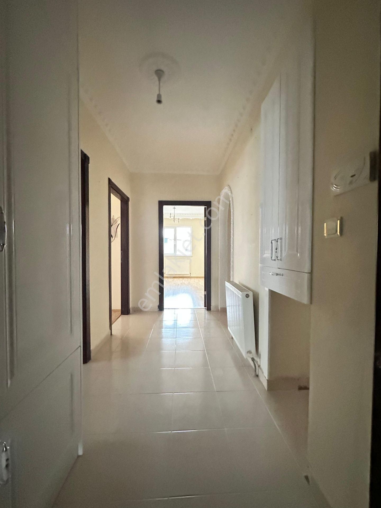 Pursaklar Mehmet Zengin Emlak'tan Fatih Mah. Çift Banyolu 2.kat 3+1 Yapılı Daire - Görsel 25