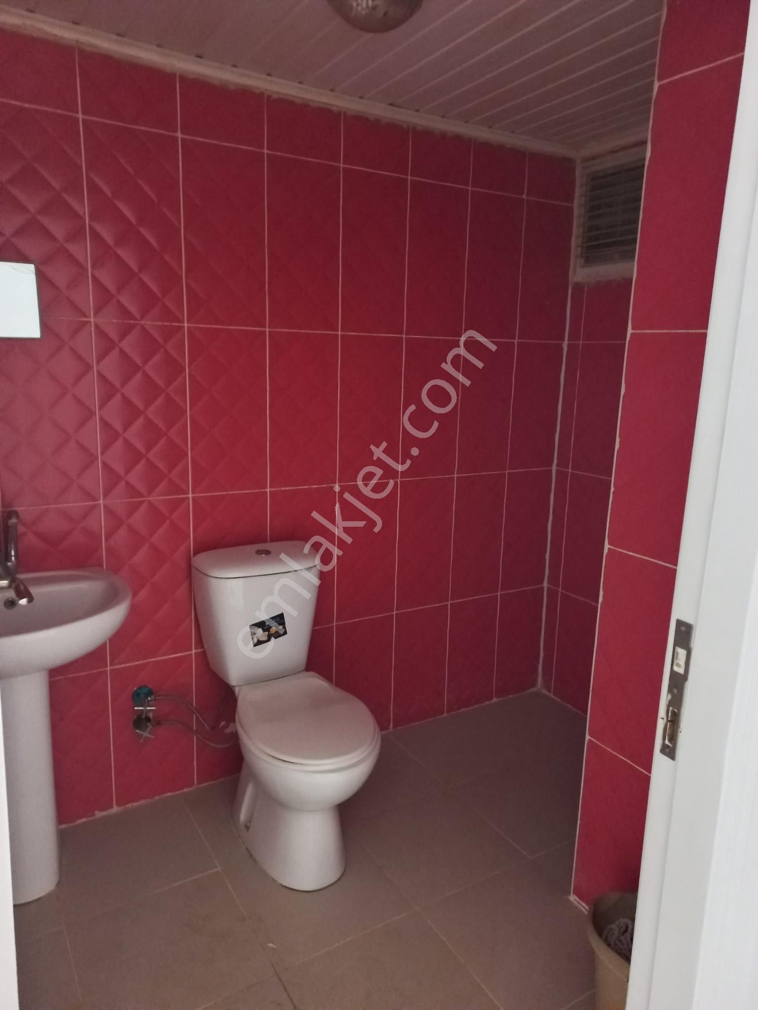 Sütlüce Mh Satılık 1+1 Apart ; Cuma Pazarı - Anadolu Üniversitesine Yürüme Mesafesinde Bulunan ; - Görsel 9