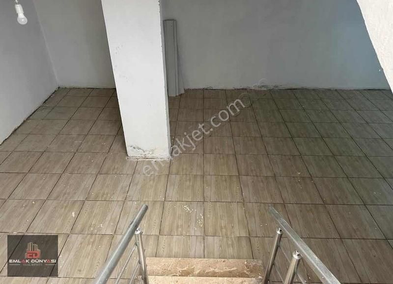 Aydoğmuş Da 3 Katlı Asma Katlı Köşe Başı Acil Kiralık Dükkan - Görsel 12