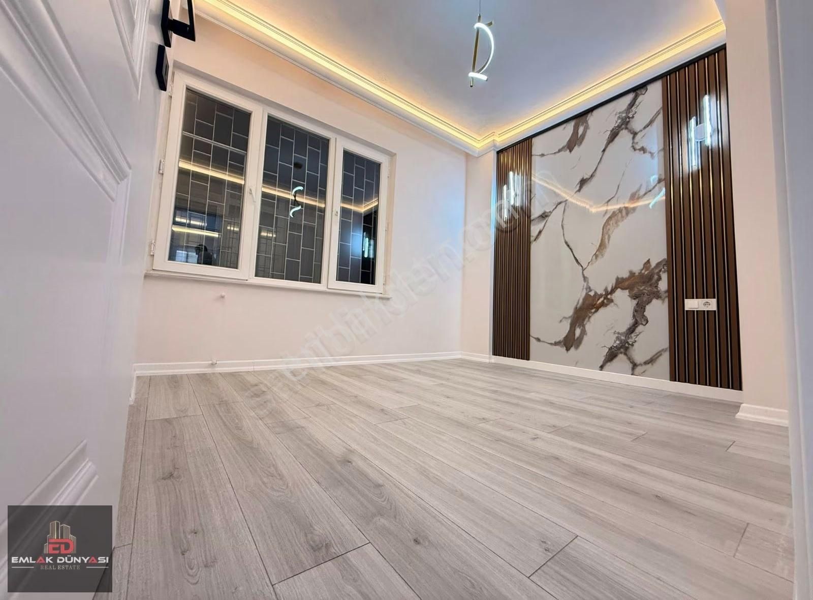 Evren Büfe Yanı Kredi Sorunu Yok Arakatta 4+1 160m2 Daire - Görsel 6