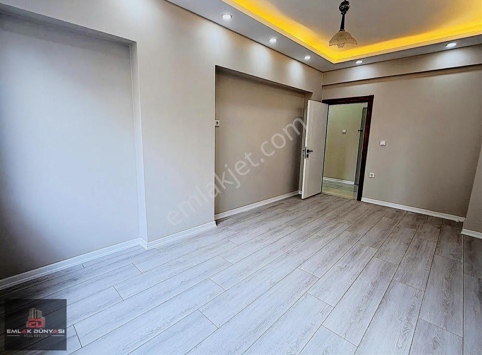 Özgürlük Mah.ofm Hastane Dibi Asansörlü Önü Açık2+1 Ayrı M.daire - Görsel 29