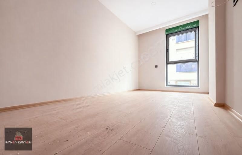 Yükseliş Mah.istikbal Mobilya Yanı Katta Ayrı M.2+1 90m2 Daire - Görsel 14