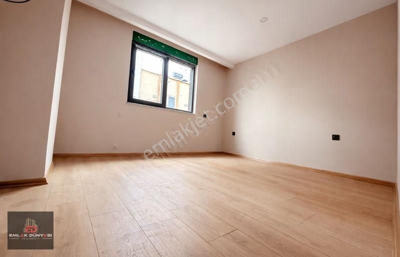 Yükseliş Mah.istikbal Mobilya Yanı Katta Ayrı M.2+1 90m2 Daire - Görsel 21