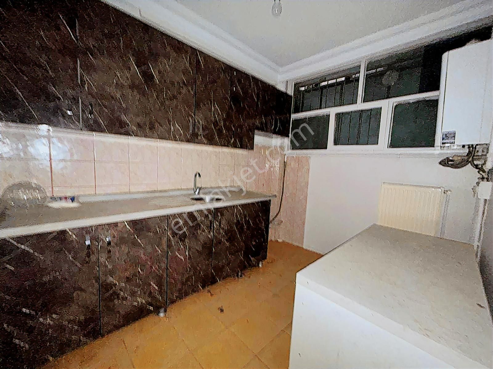 İncirli Cadde Üstü Otoparklı 4 Odalı Kiralık İşyeri - Görsel 12