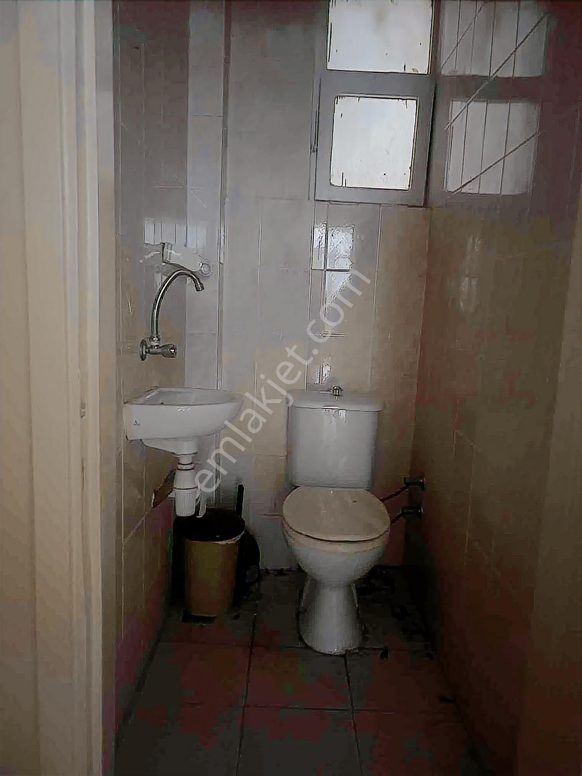 İncirli Cadde Üstü Otoparklı 4 Odalı Kiralık İşyeri - Görsel 5
