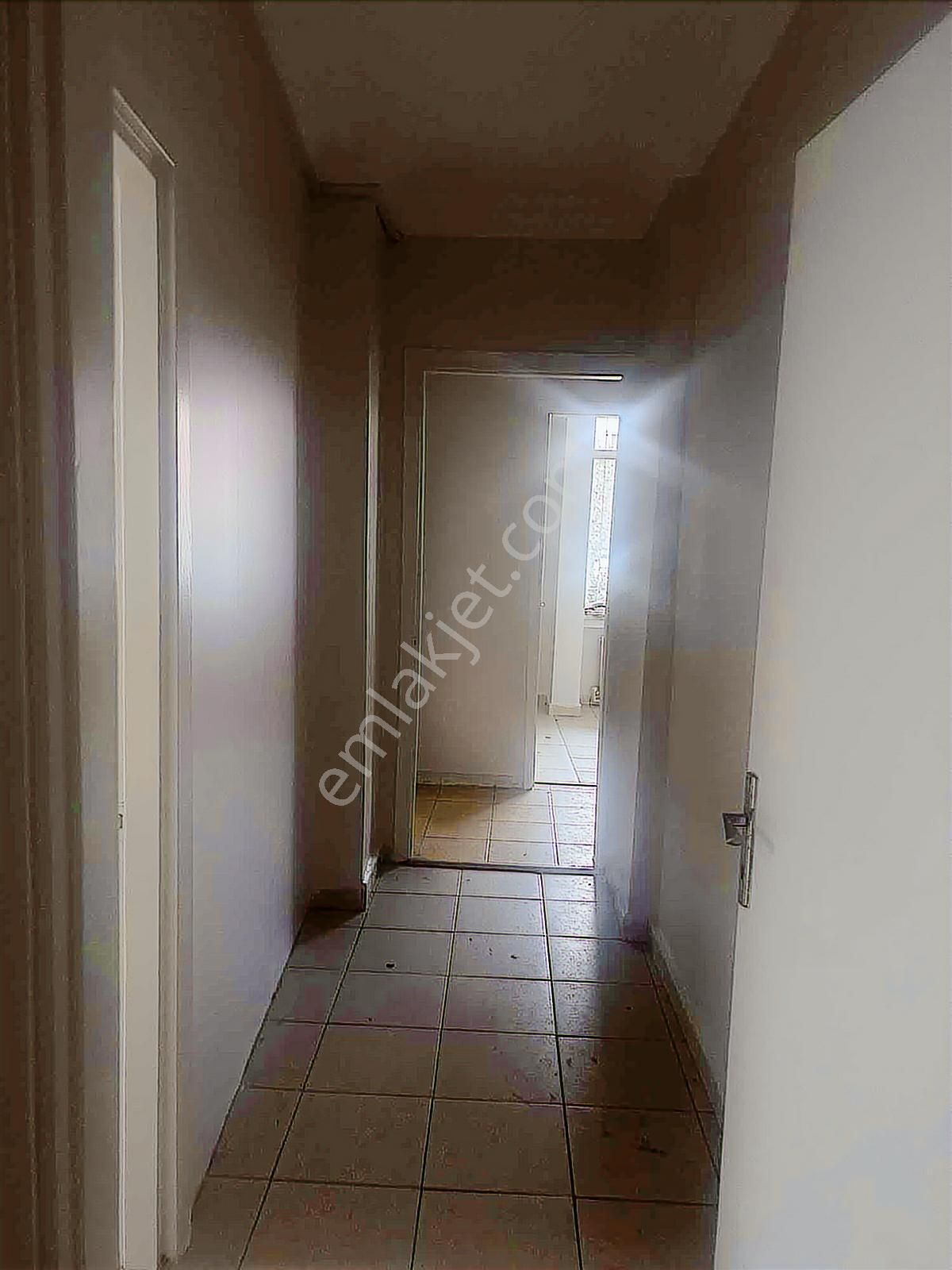 İncirli Cadde Üstü Otoparklı 4 Odalı Kiralık İşyeri - Görsel 6