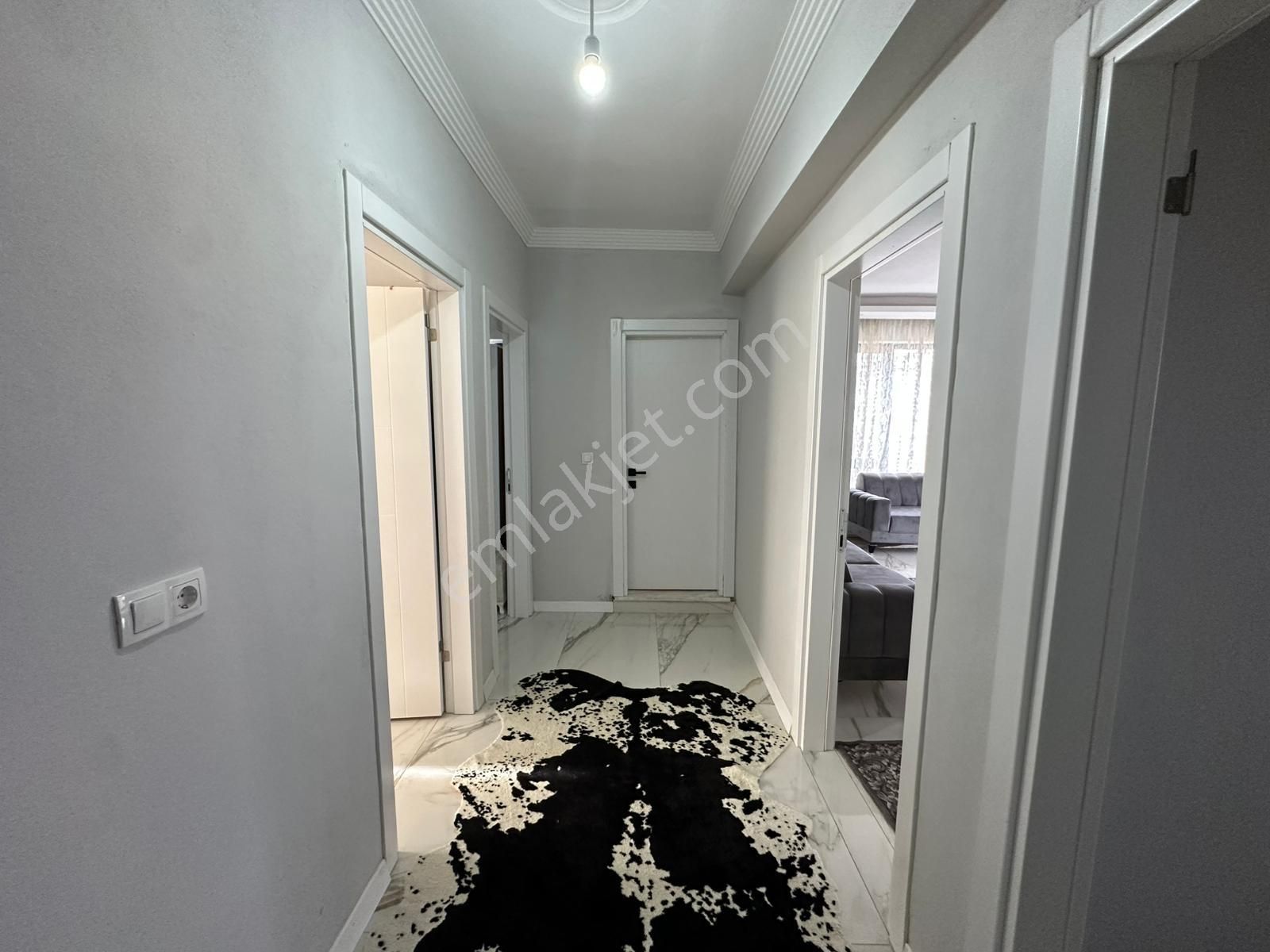 Karasu'da Günlük Yaşama Yakın 2+1 Geniş Ve Ferah Satılık Daire - Görsel 18
