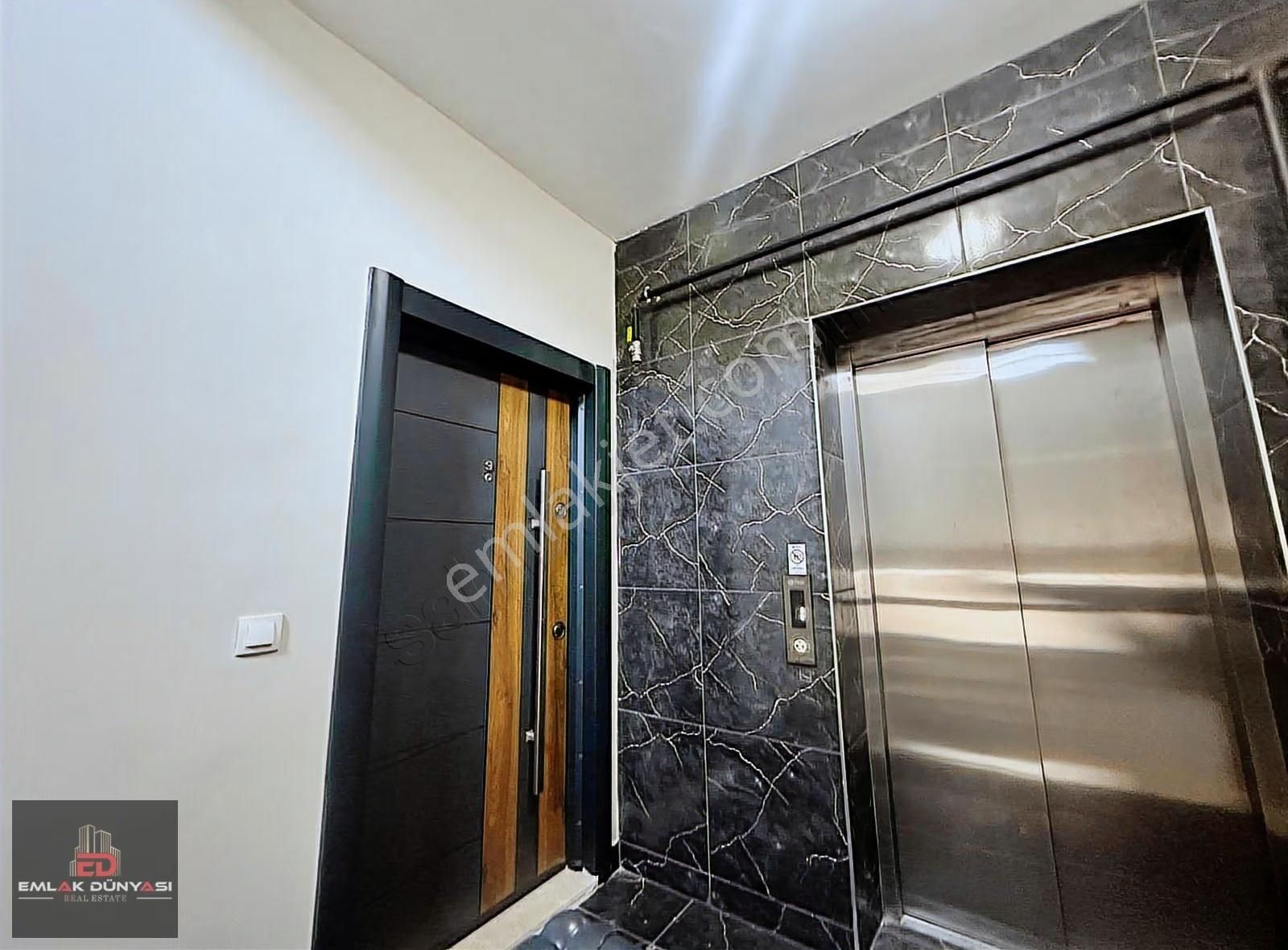 Kızıltoprak Mah.tramvay Yakını Sıfır 4+1 130m2 Dubleks Daire - Görsel 10