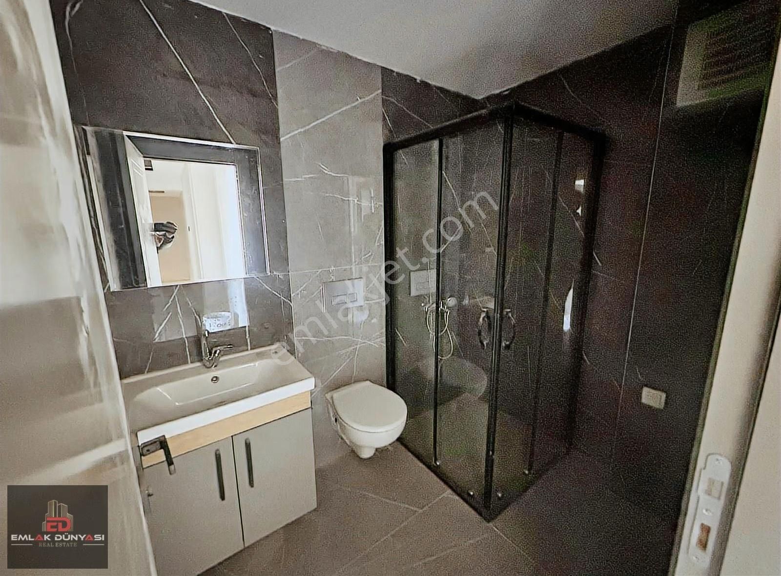 Kızıltoprak Mah.tramvay Yakını Sıfır 4+1 130m2 Dubleks Daire - Görsel 3