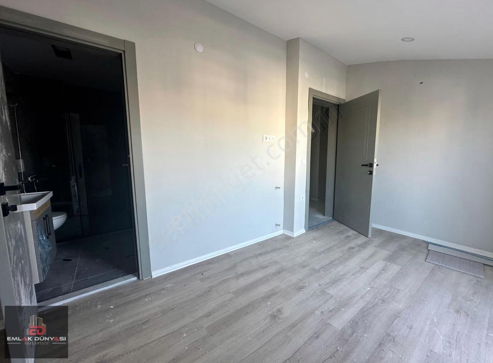 Kızıltoprak Mah.tramvay Yakını Sıfır 4+1 130m2 Dubleks Daire - Görsel 16