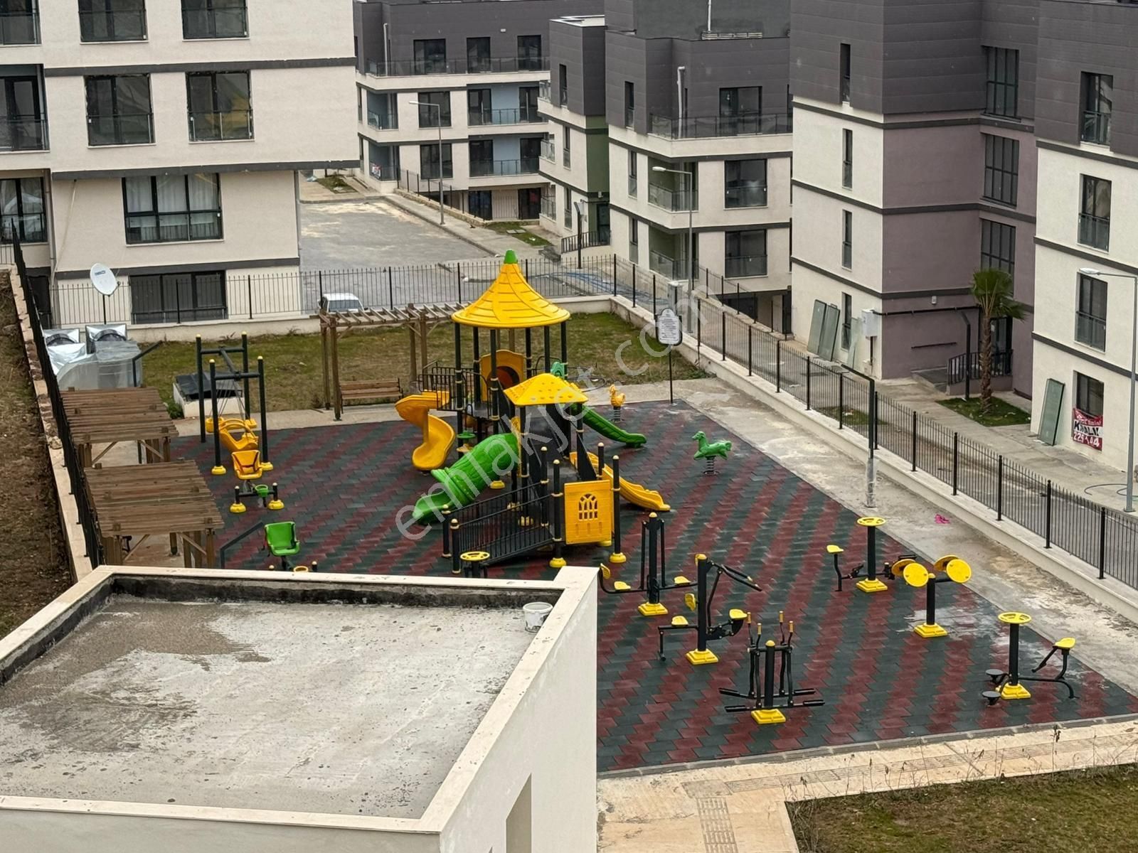 Adnan Menderes Blv Üzeri Tokilerde 3+1 K.mutfak Ç.banyo+kiler - Görsel 12