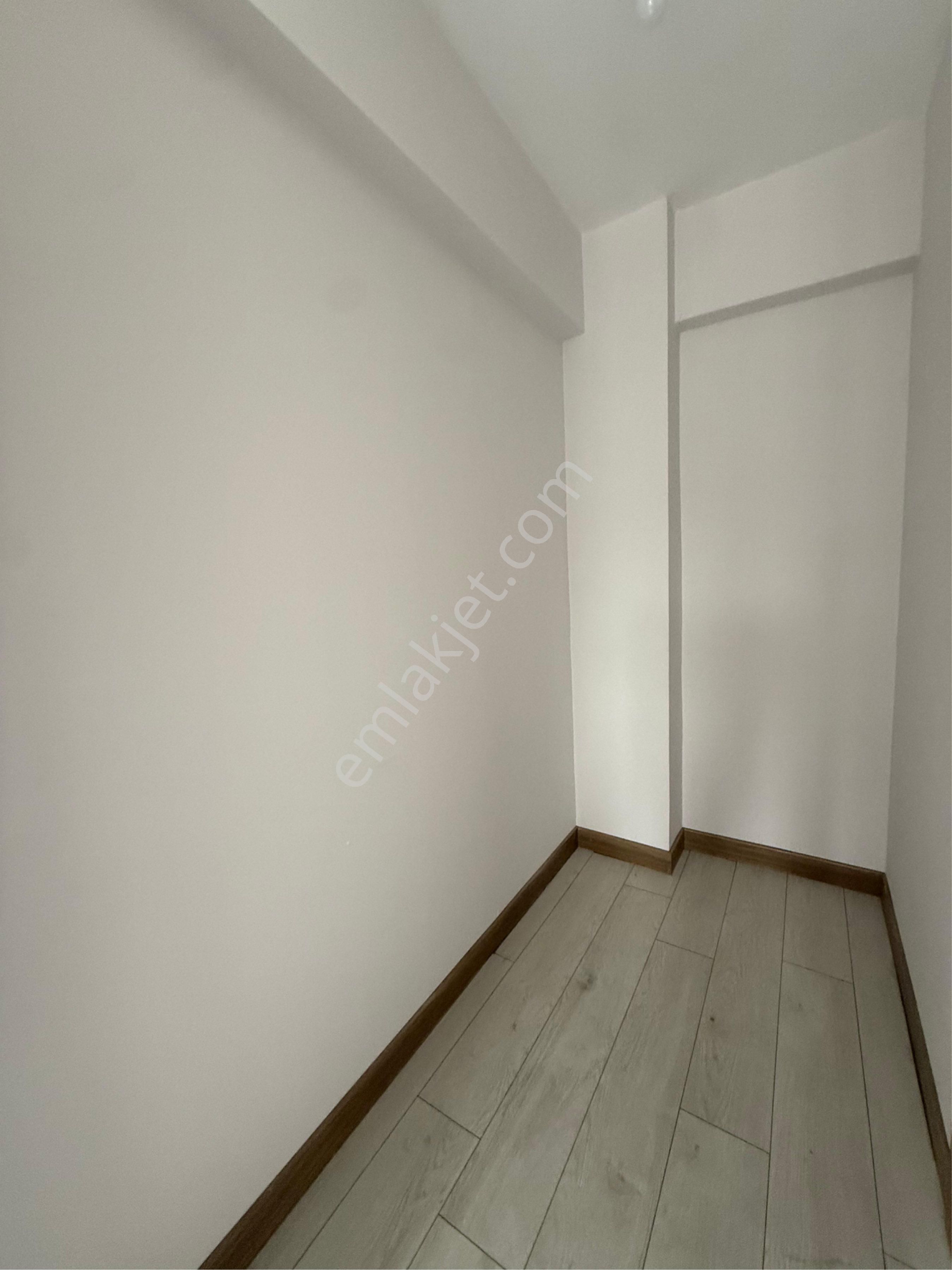 Adnan Menderes Blv Üzeri Tokilerde 3+1 K.mutfak Ç.banyo+kiler - Görsel 31