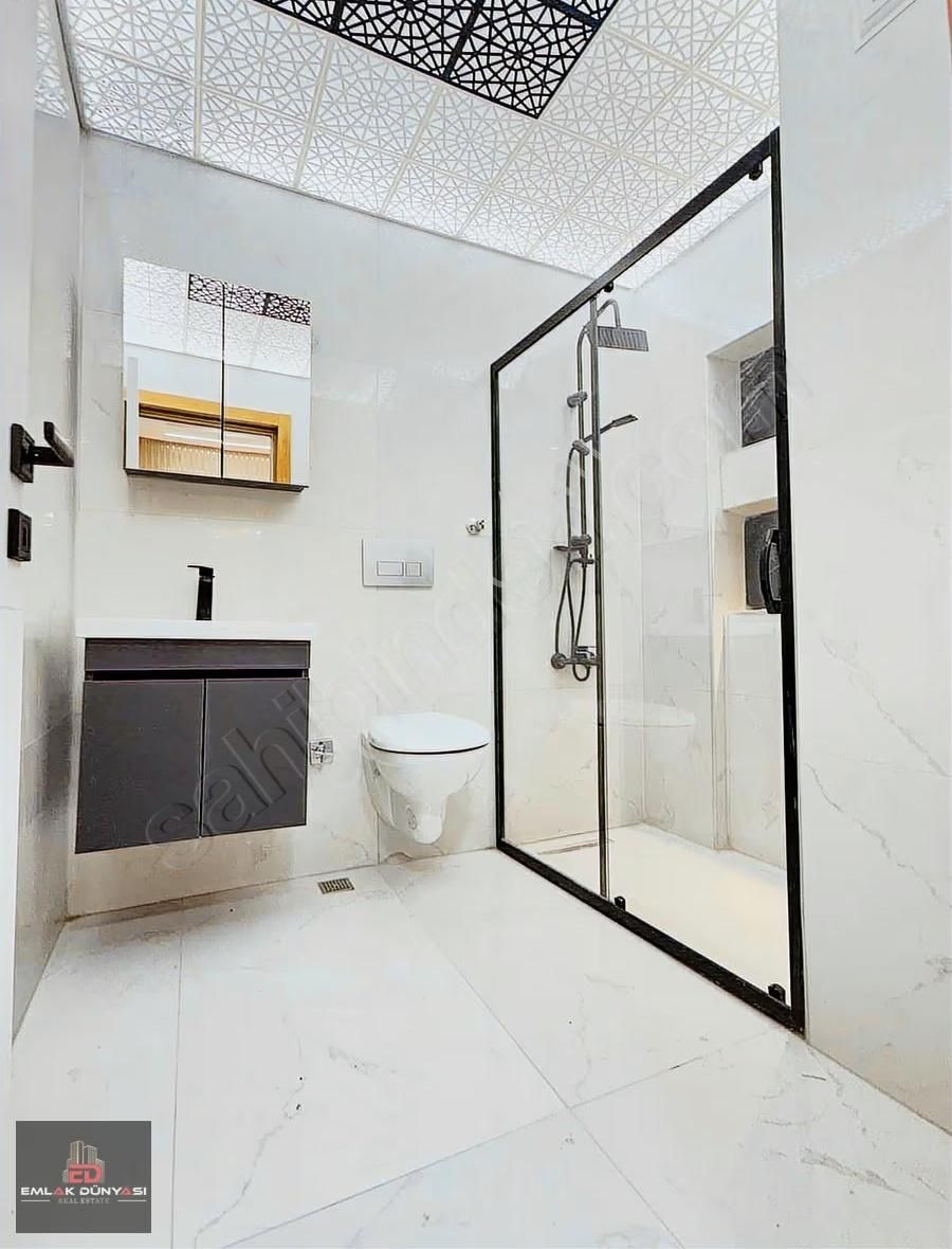 Özgürlük Mahallesi Arakat Tadilatlı 2+1 Satılık Daire - Görsel 17