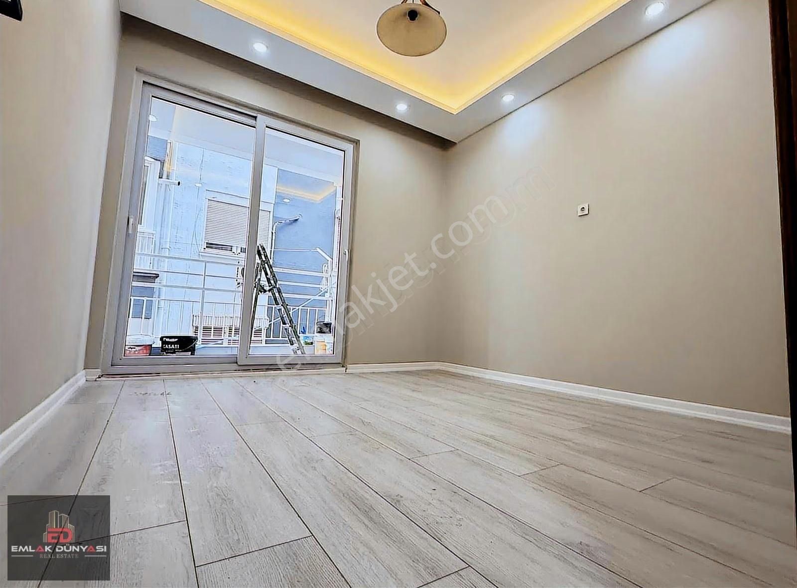 Özgürlük Mahallesi Arakat Tadilatlı 2+1 Satılık Daire - Görsel 15