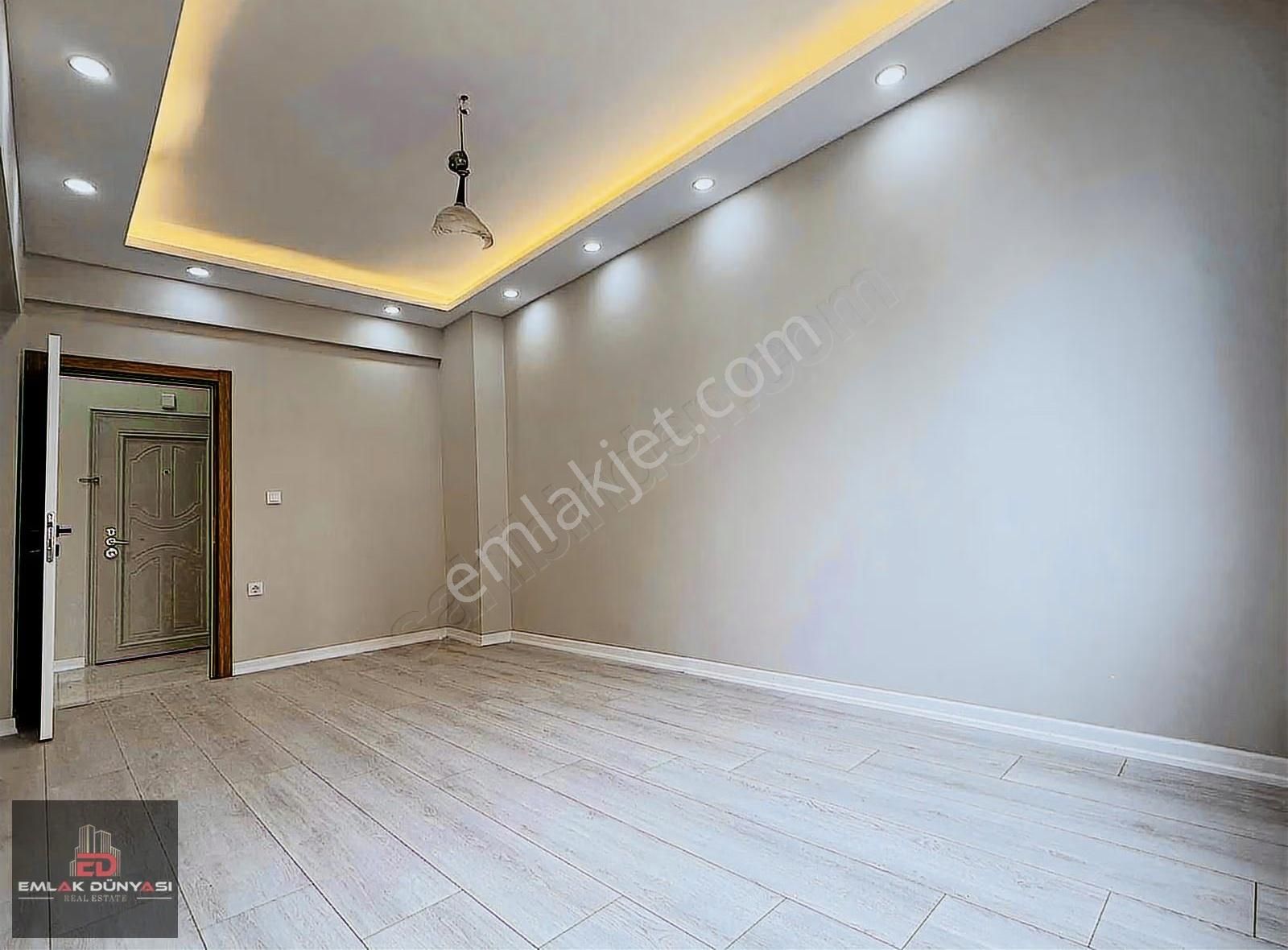 Özgürlük Mahallesi Arakat Tadilatlı 2+1 Satılık Daire - Görsel 20