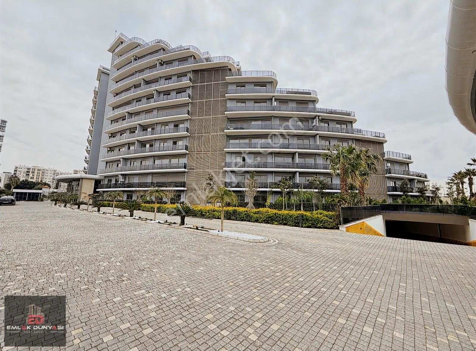 Altıntaş Mah. Teraslı Özel Havuzlu Satılık 1+1 Arakat Lüks Daire - Görsel 28