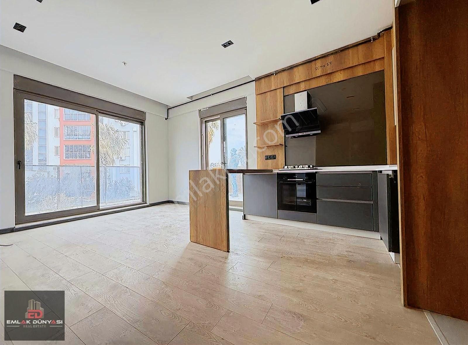 Altıntaş Mah. Teraslı Özel Havuzlu Satılık 1+1 Arakat Lüks Daire - Görsel 3