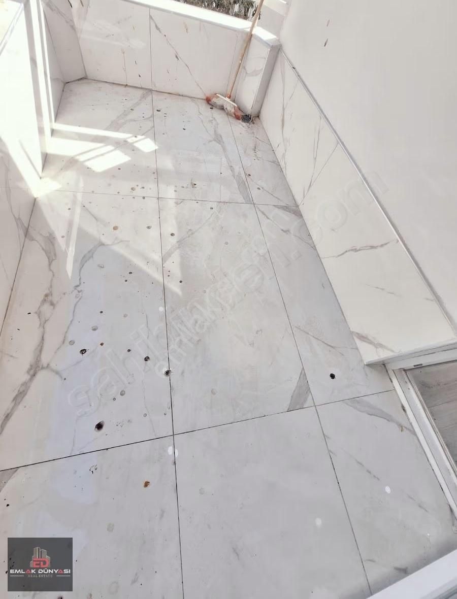 Altındağ Mah.asansörlü Arakatta İçi Fuul Yapılı 3+1 145m2 Daire - Görsel 14