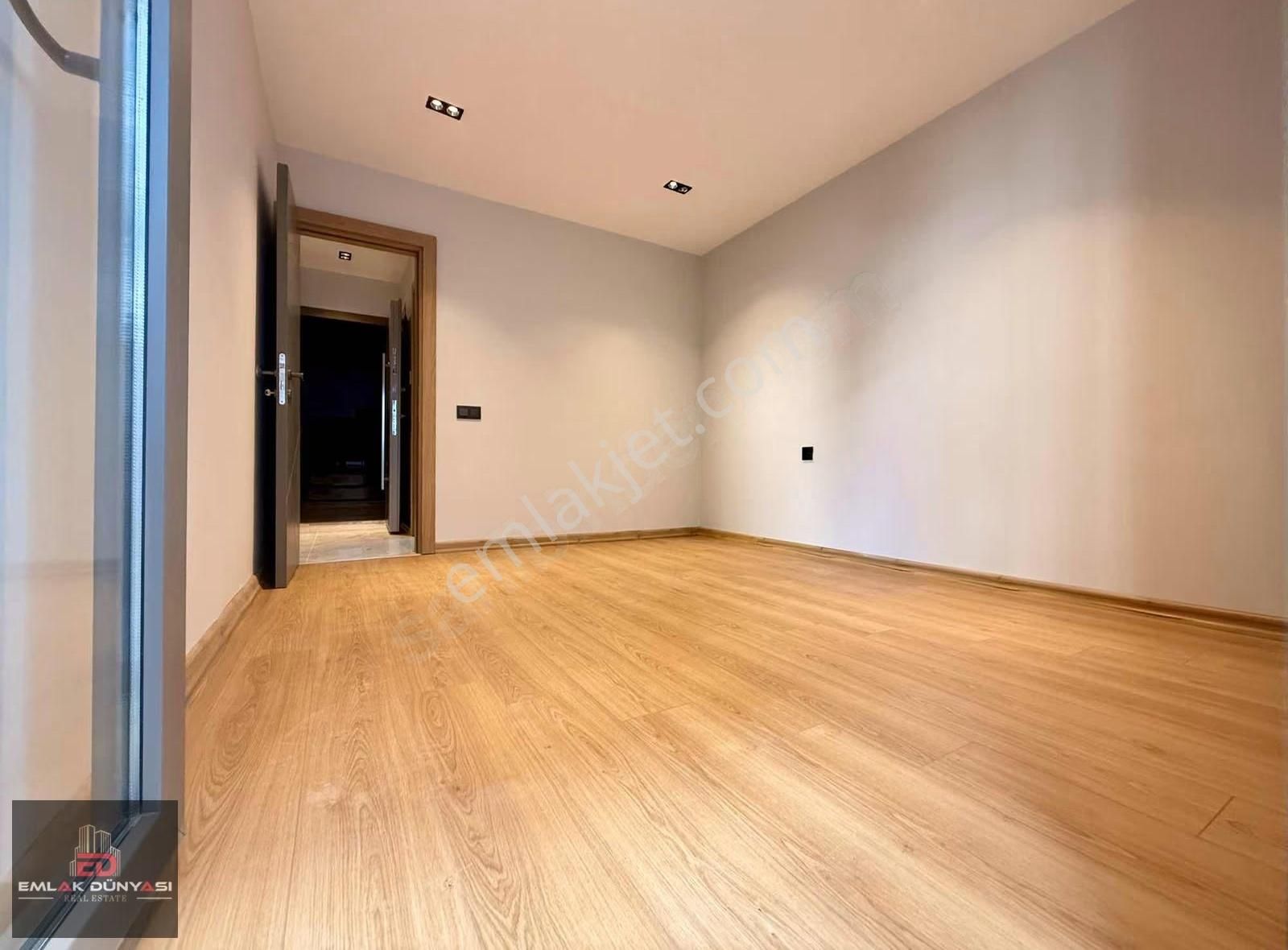 Çaybaşı Mahallesi Lüks Arakat 1+1 Daire - Görsel 11