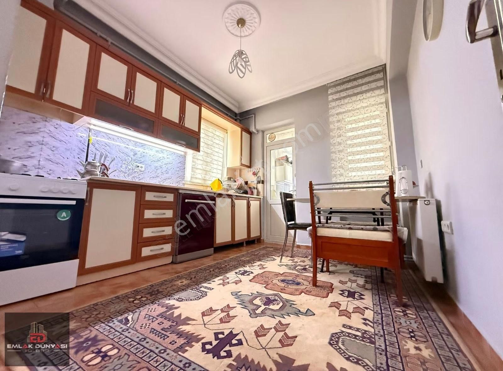 Yenigün Mah.salı Pazarı Dibi Doğalgazlı Yüksek G.2+1 110m2 Daire - Görsel 22