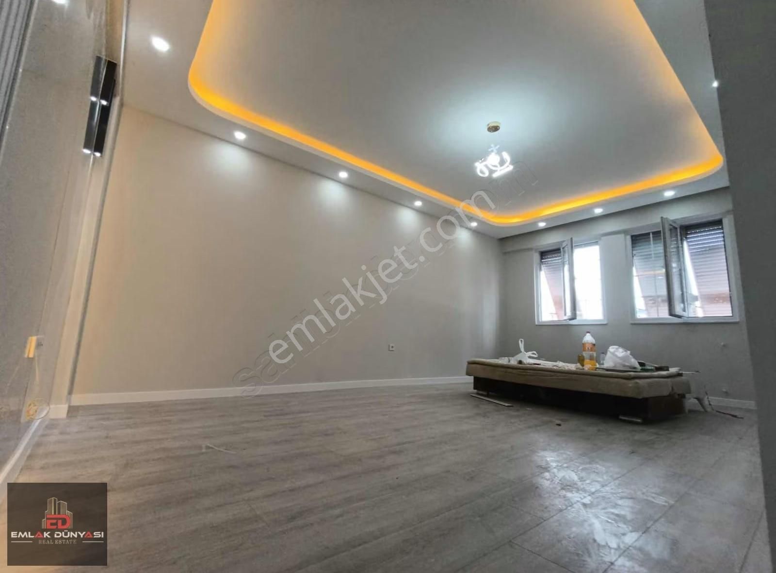 Yenigün'de Cadde Üzerinde Ebeveyn Banyolu 3+1 Ara Kat Yapılı - Görsel 20