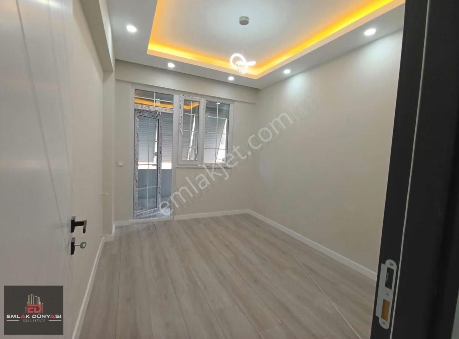 Yenigün'de Cadde Üzerinde Ebeveyn Banyolu 3+1 Ara Kat Yapılı - Görsel 15