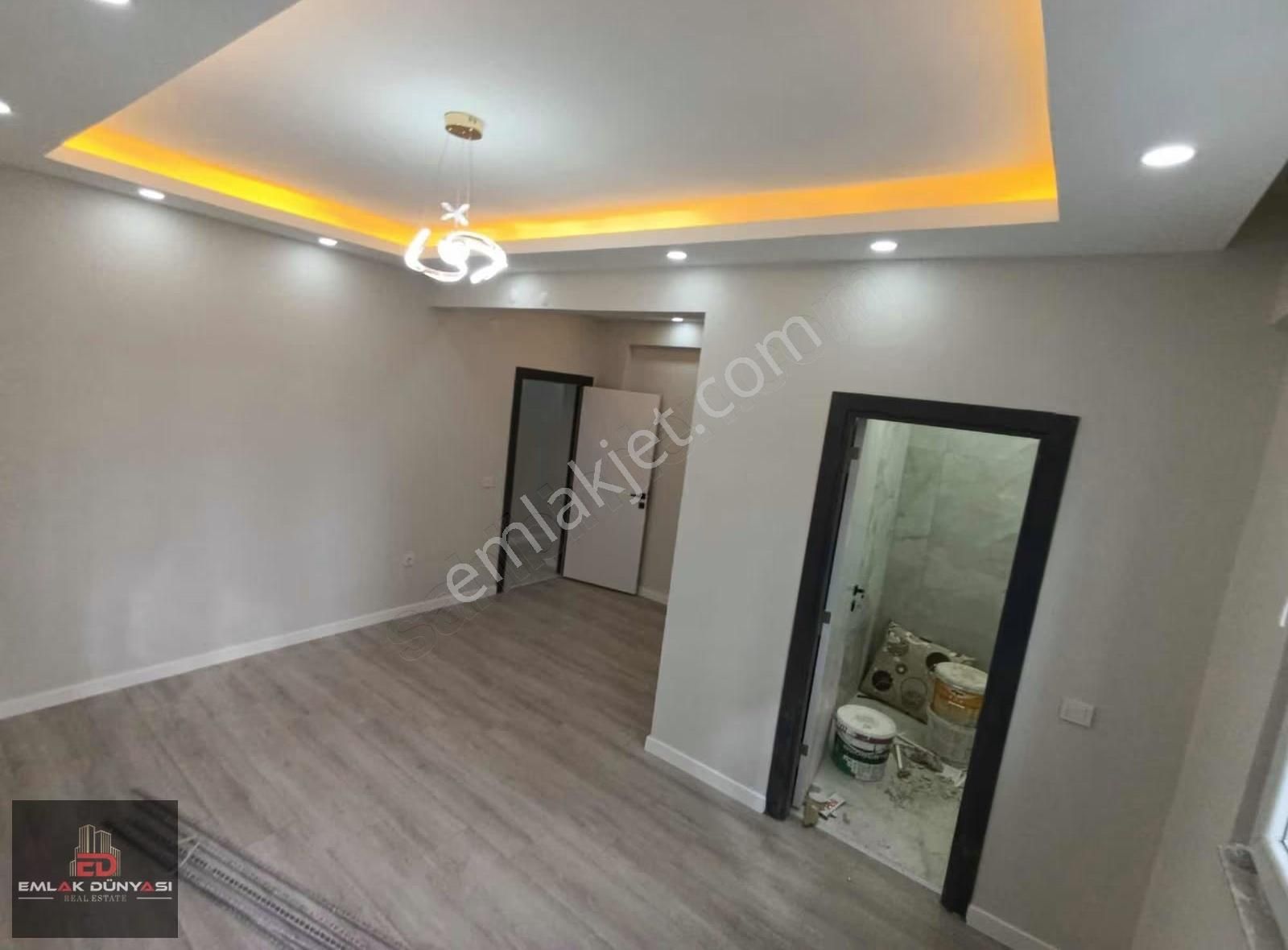 Yenigün'de Cadde Üzerinde Ebeveyn Banyolu 3+1 Ara Kat Yapılı - Görsel 26